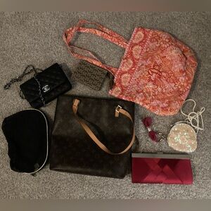 Lot of 7 purses hand bags